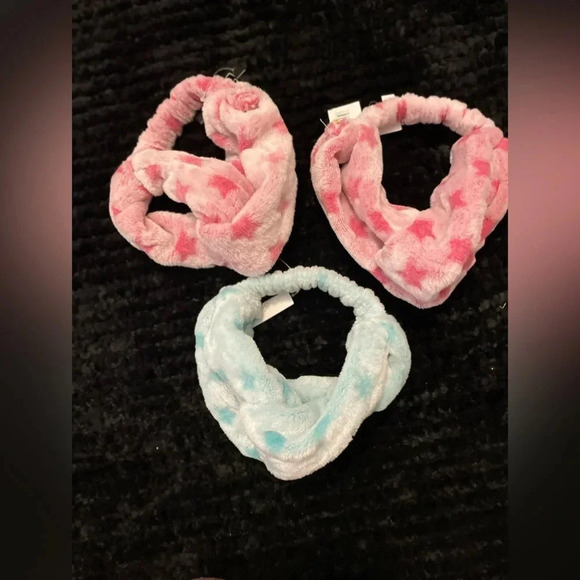 Other - Women’s burnout head bands for makeup bundle